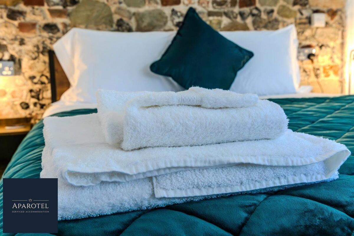 Aparotel Serviced Apartments - Stonehenge, Amesbury Town Centre Room photo