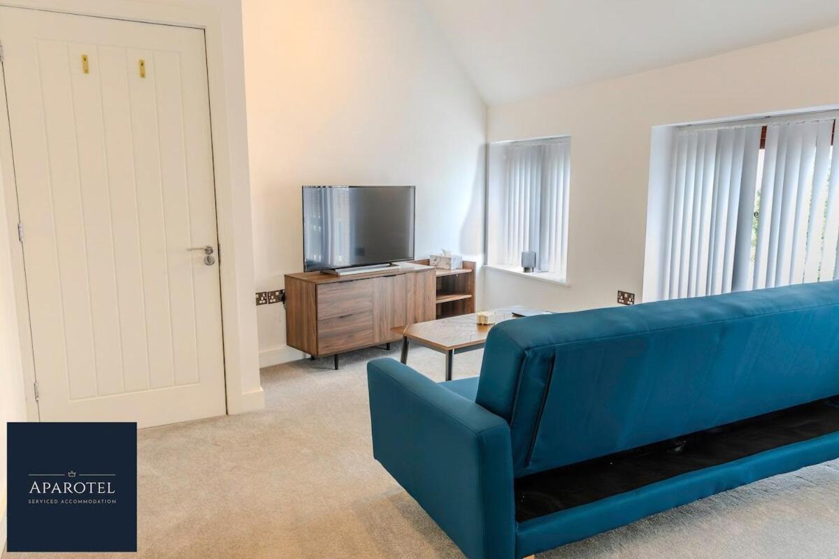 Aparotel Serviced Apartments - Stonehenge, Amesbury Town Centre Room photo